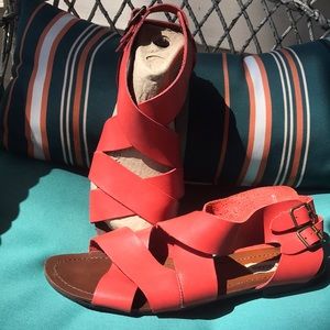 STEVE MADDEN SANDALS